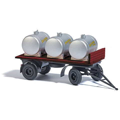IFA HL 80 Anhänger, Wernesgrüner Pilsner mit 3 Fässern