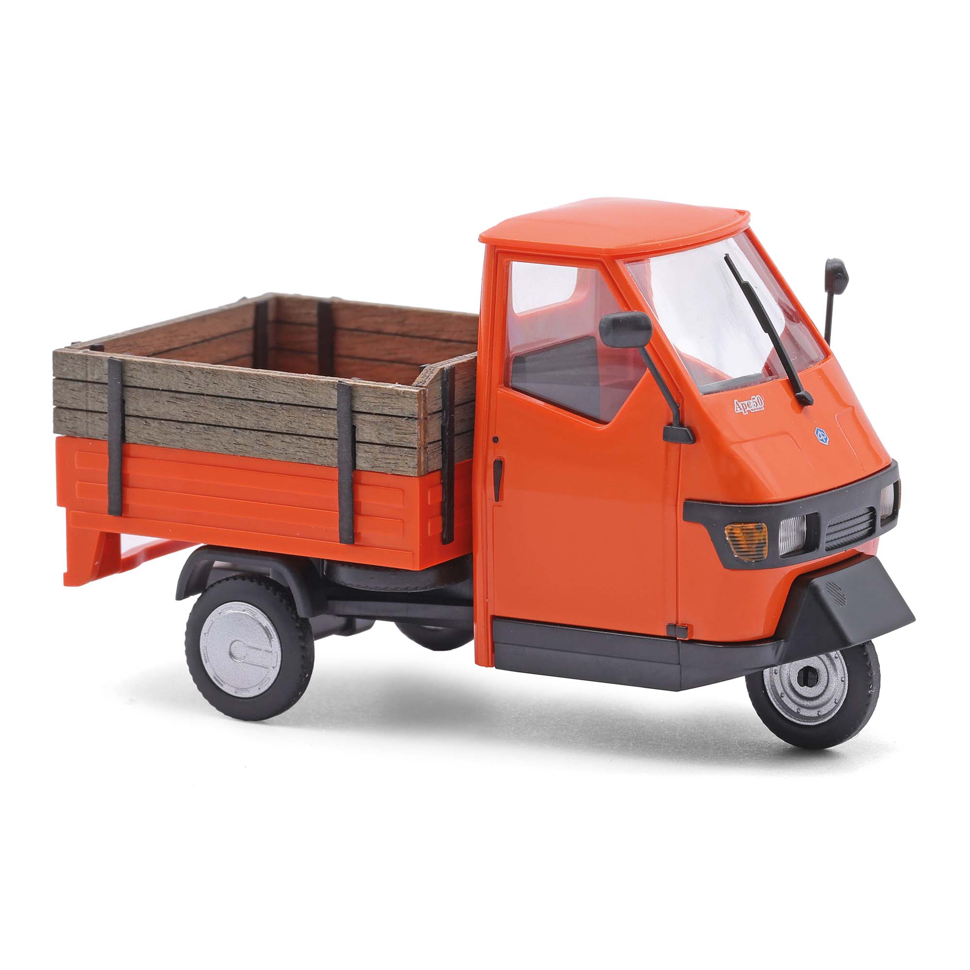 Piaggio Ape 50 mit Holzaufsatz