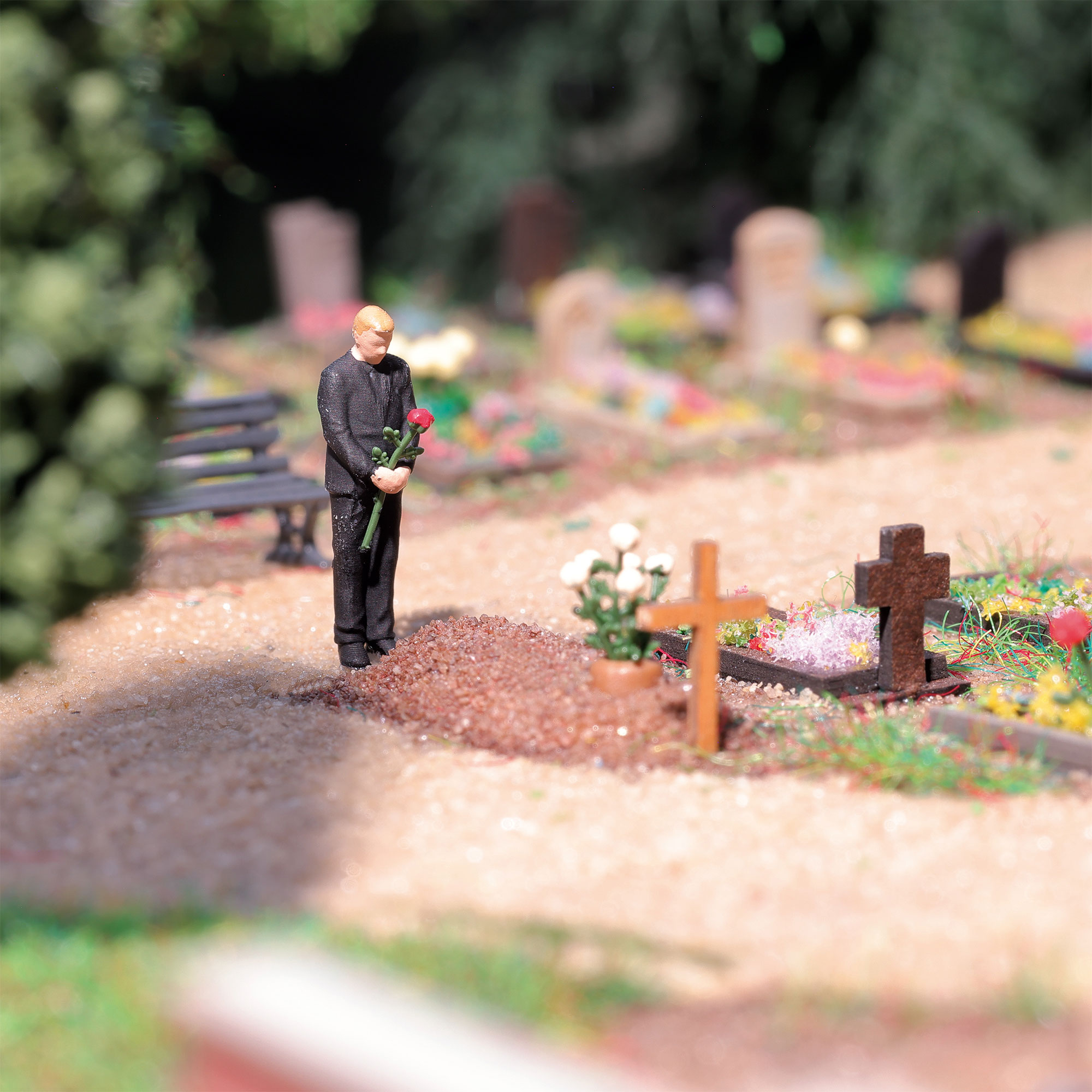 Action Set: Besuch am Grab