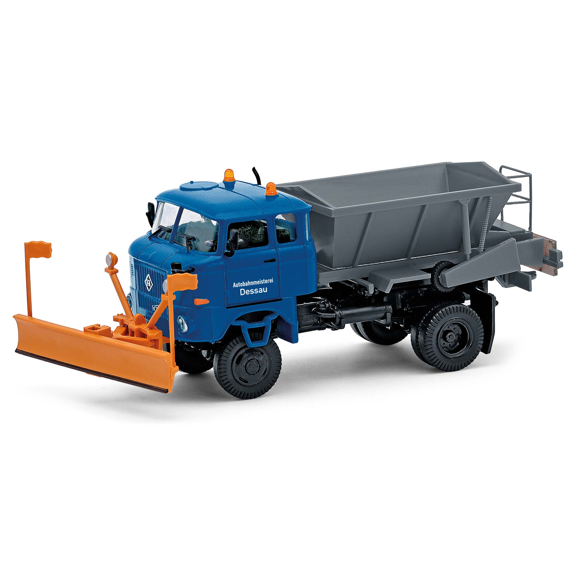 ESPEWE: IFA W50 LA D035, Autobahnmeisterei Dessau, mit Schneepflug und Streuer