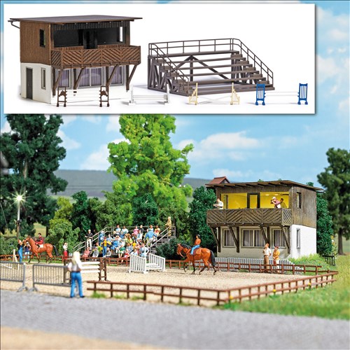 -4001738010411-Reitplatz
