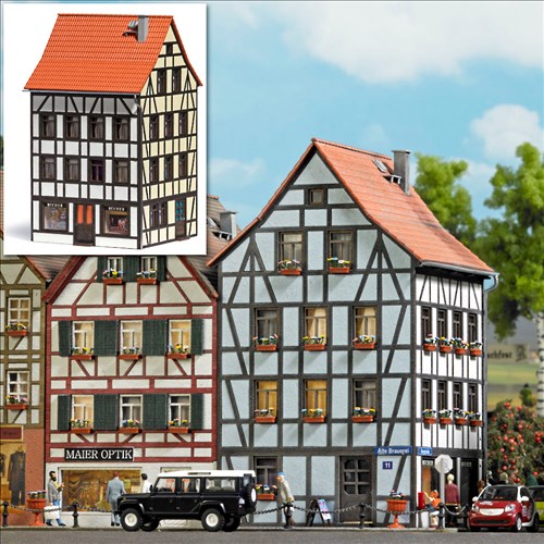 -4001738015362-Altstadt Eckhaus