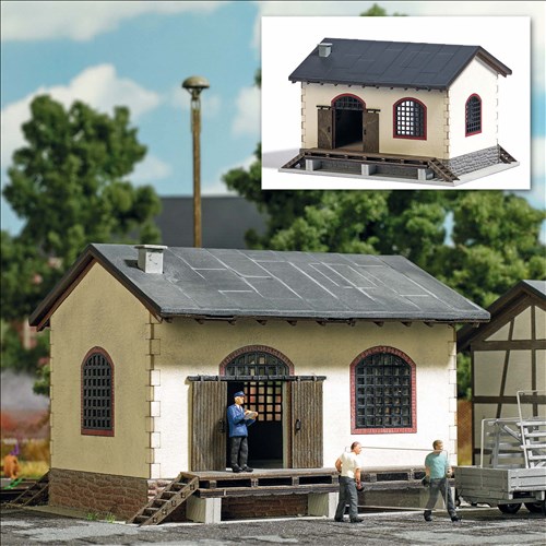 -4001738016635-Kleiner Güterschuppen