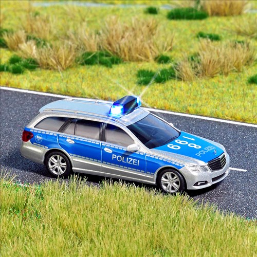 -4001738056266-Mercedes E-Klasse »Polizei«