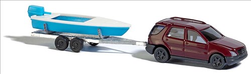 -4001738083347-Mercedes M-Klasse mit Boot
