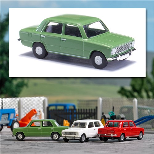 -4001738870022-Lada 1200 grün