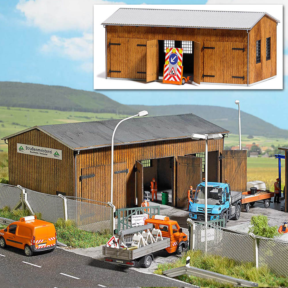 -4001738014563-Fahrzeughalle